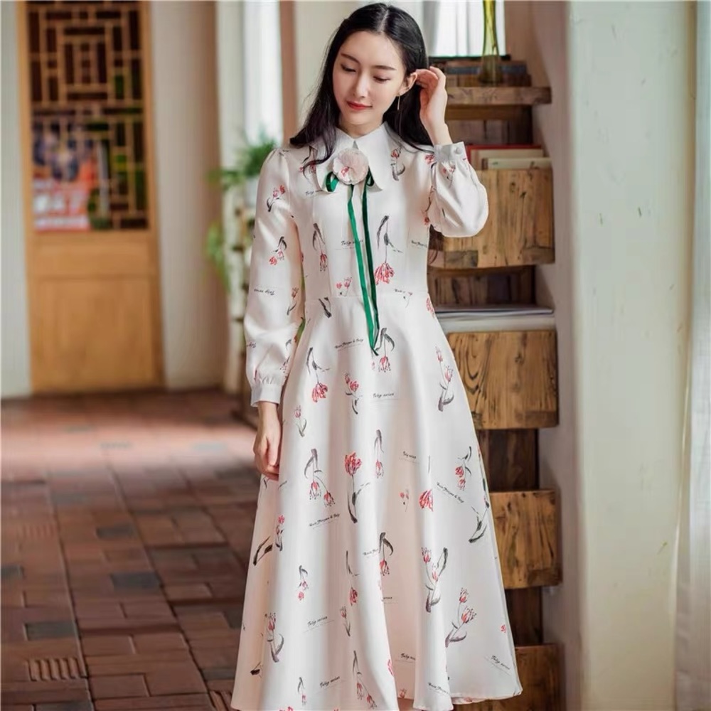 Vintage style floral maxi dress (new)